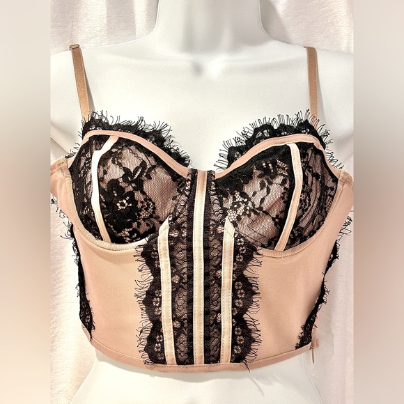 Haute Monde Tops - Feminine Haute Monde Bustier in Nude & Black